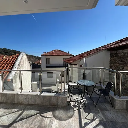 Penelope's ιι Potamia (Thasos)