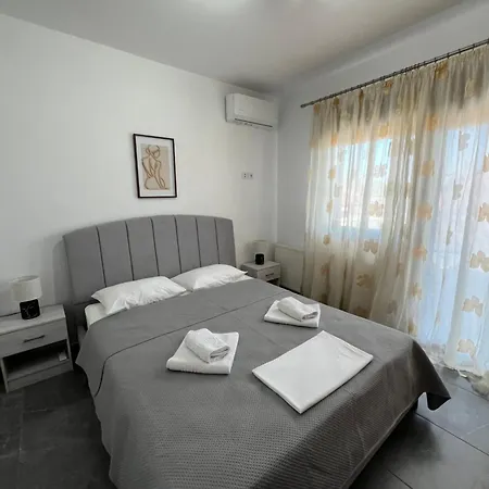 Penelope's ιι Potamia (Thasos)