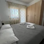 Penelope's ιι Appartement *